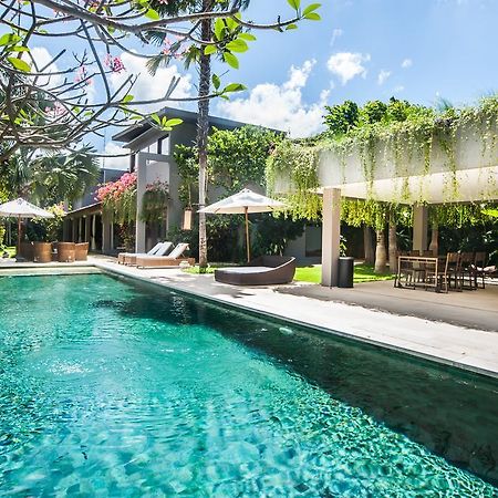 Kamehameha Luxury Villa Seminyak  Bagian luar foto