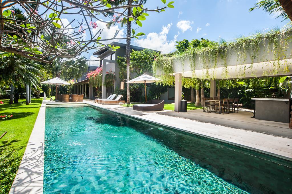 Kamehameha Luxury Villa Seminyak  Bagian luar foto